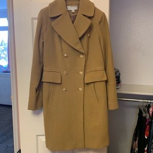 Classic camel wool coat by Anne Klein